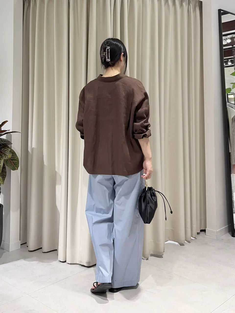 23区 ナヅ コーディネート画像