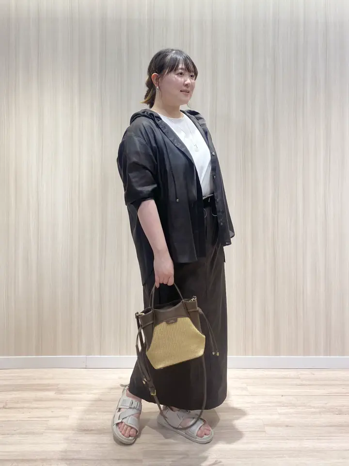 23区 藤原 コーディネート画像