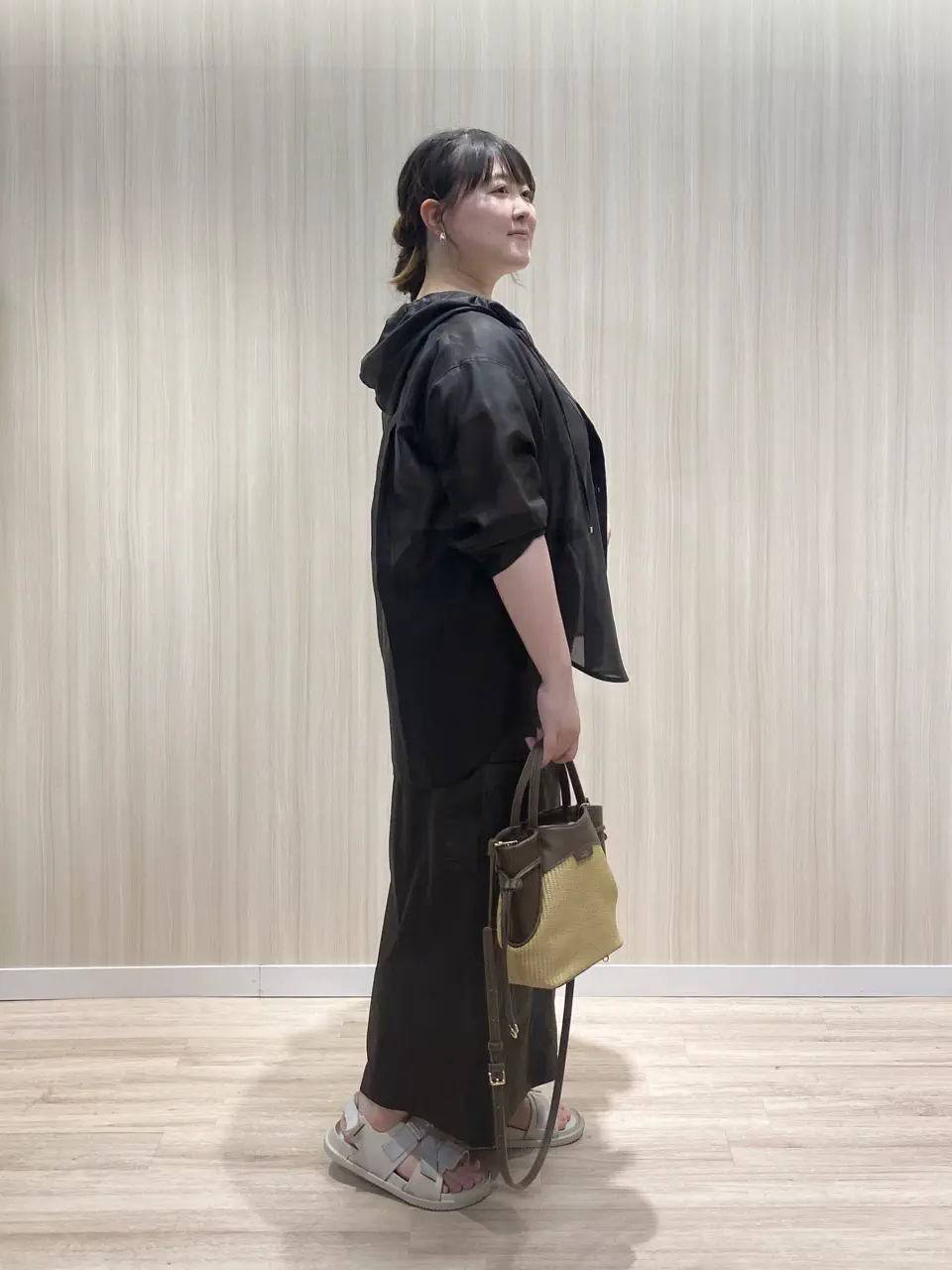 23区 藤原 コーディネート画像