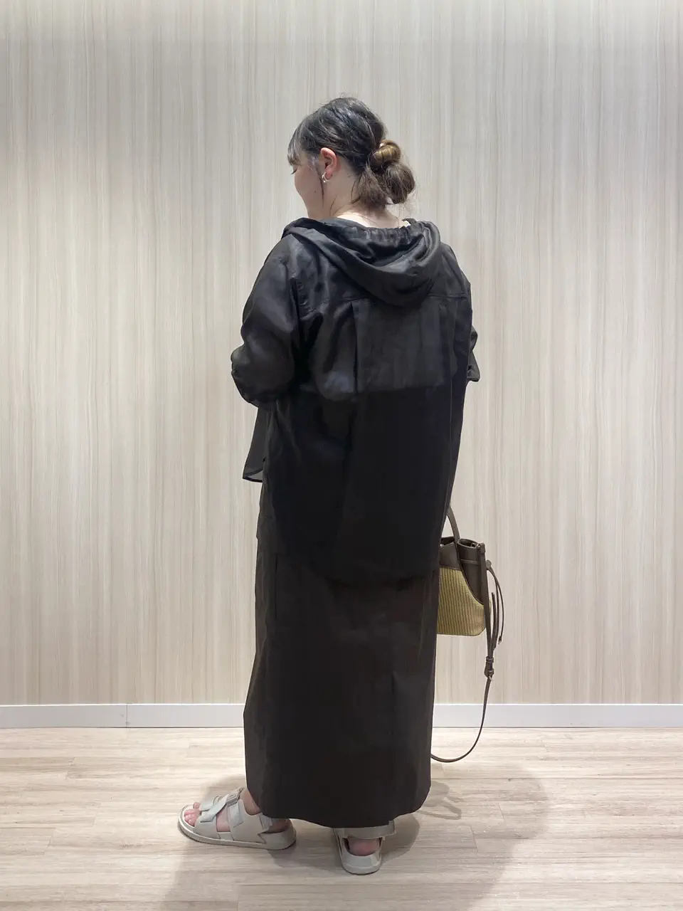23区 藤原 コーディネート画像