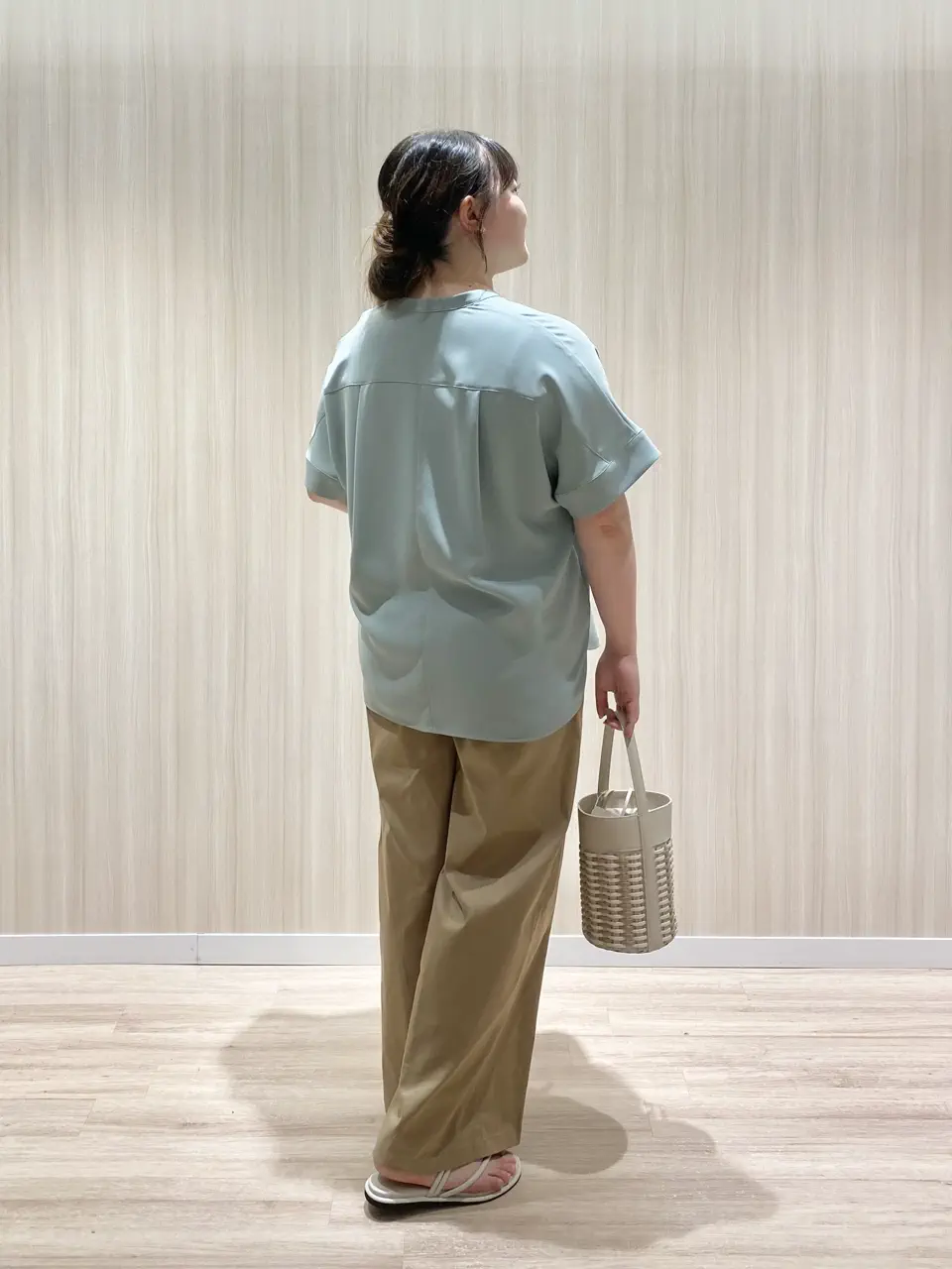 23区 藤原 コーディネート画像