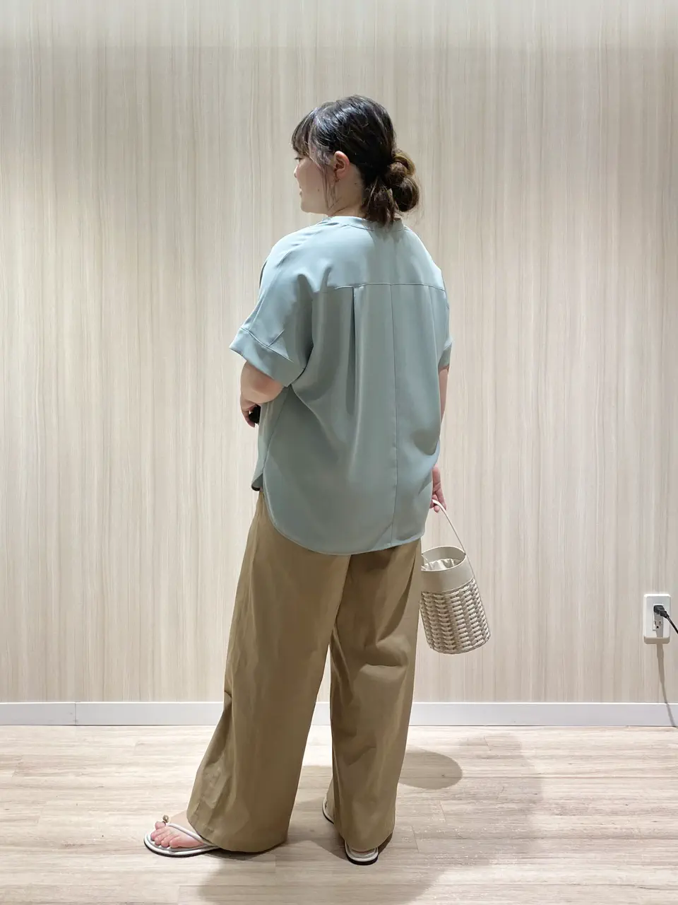 23区 藤原 コーディネート画像