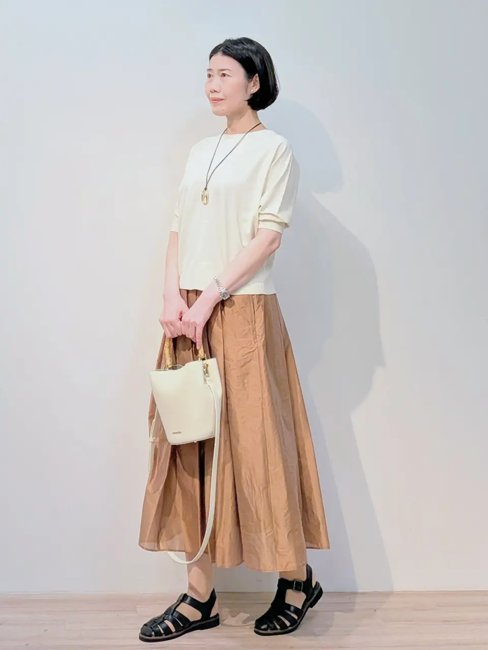 23区 虎走 コーディネート画像