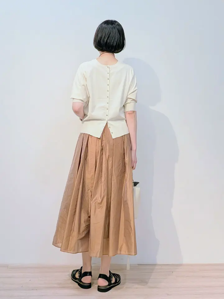 23区 虎走 コーディネート画像