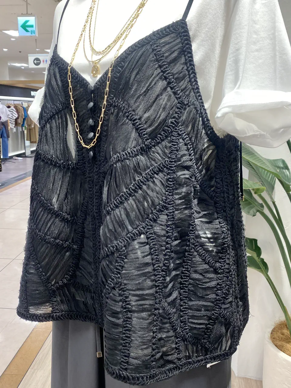 23区 藤原 コーディネート画像
