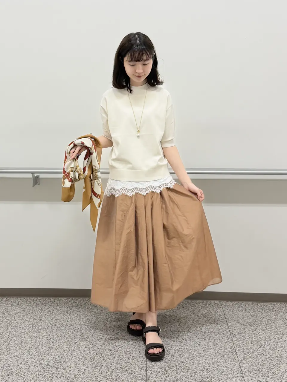 23区 辻 コーディネート画像