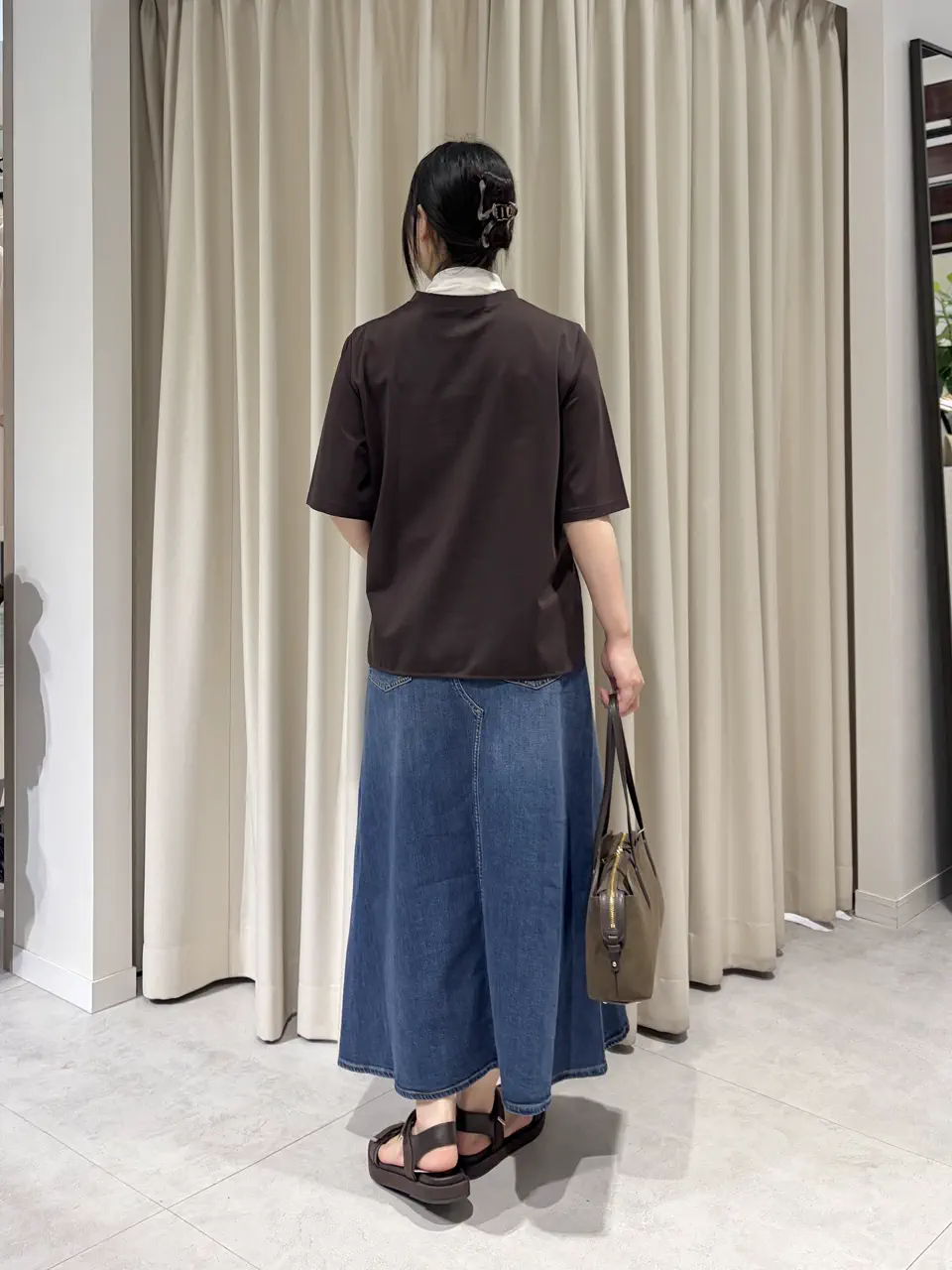 23区 ナヅ コーディネート画像