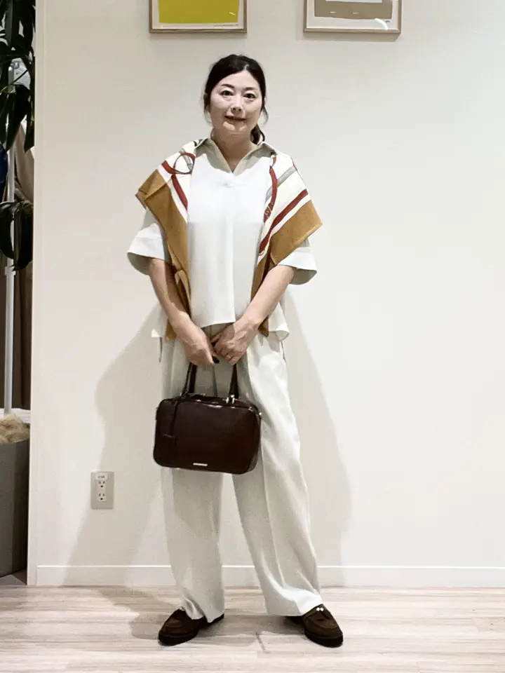 23区 三木 コーディネート画像