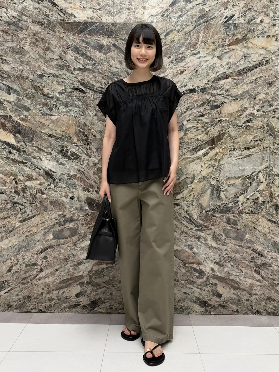  小沢 コーディネート画像