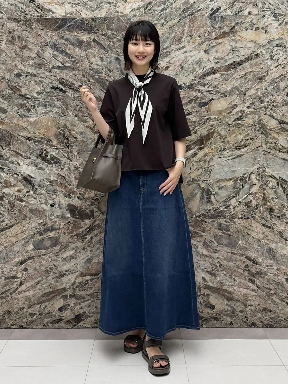  小沢 コーディネート画像