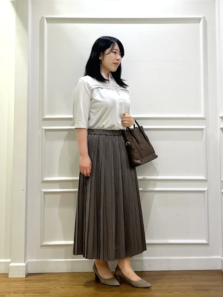 J.PRESS LADIES スタッフ コーディネート画像