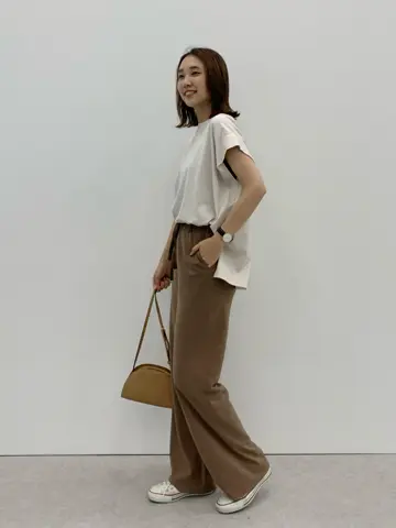 23区 秋葉 コーディネート画像