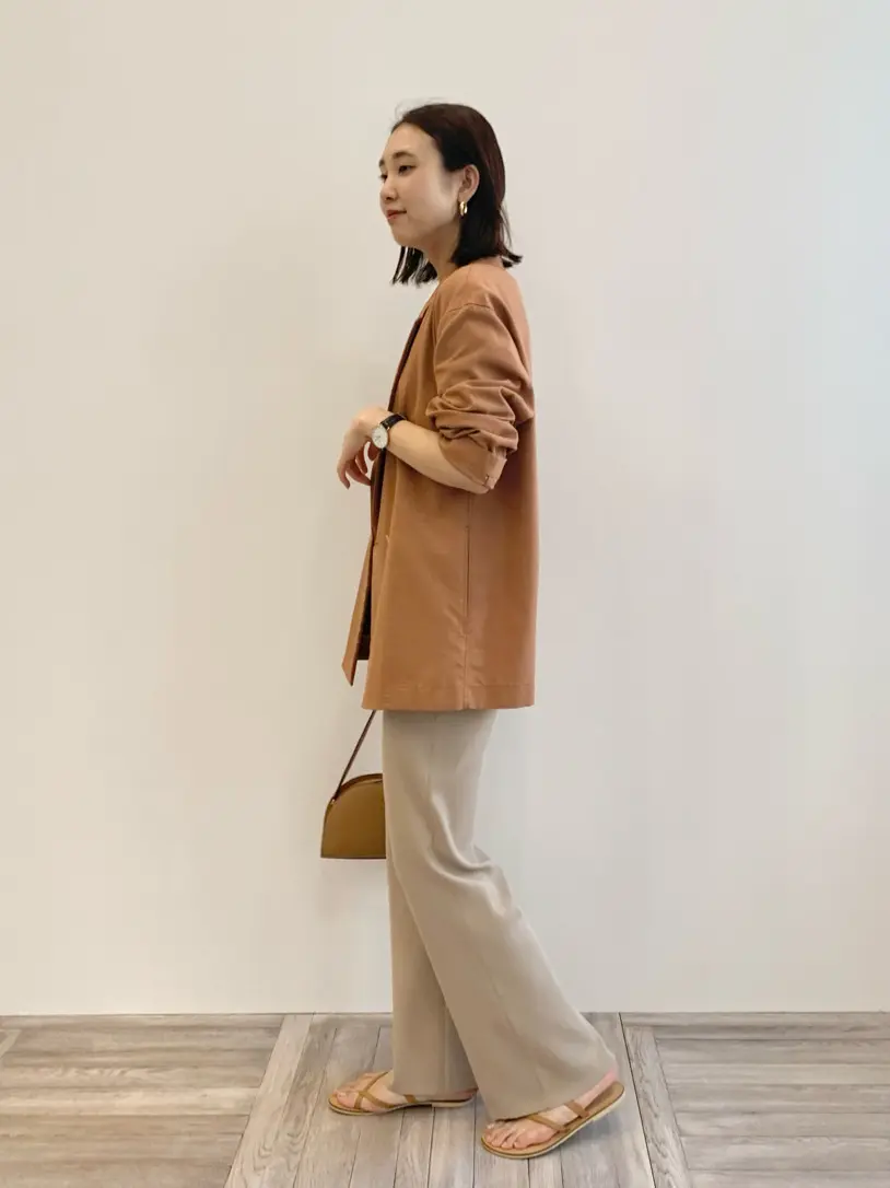 23区 秋葉 コーディネート画像