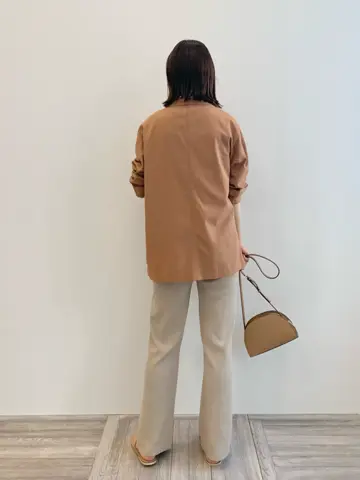 23区 秋葉 コーディネート画像