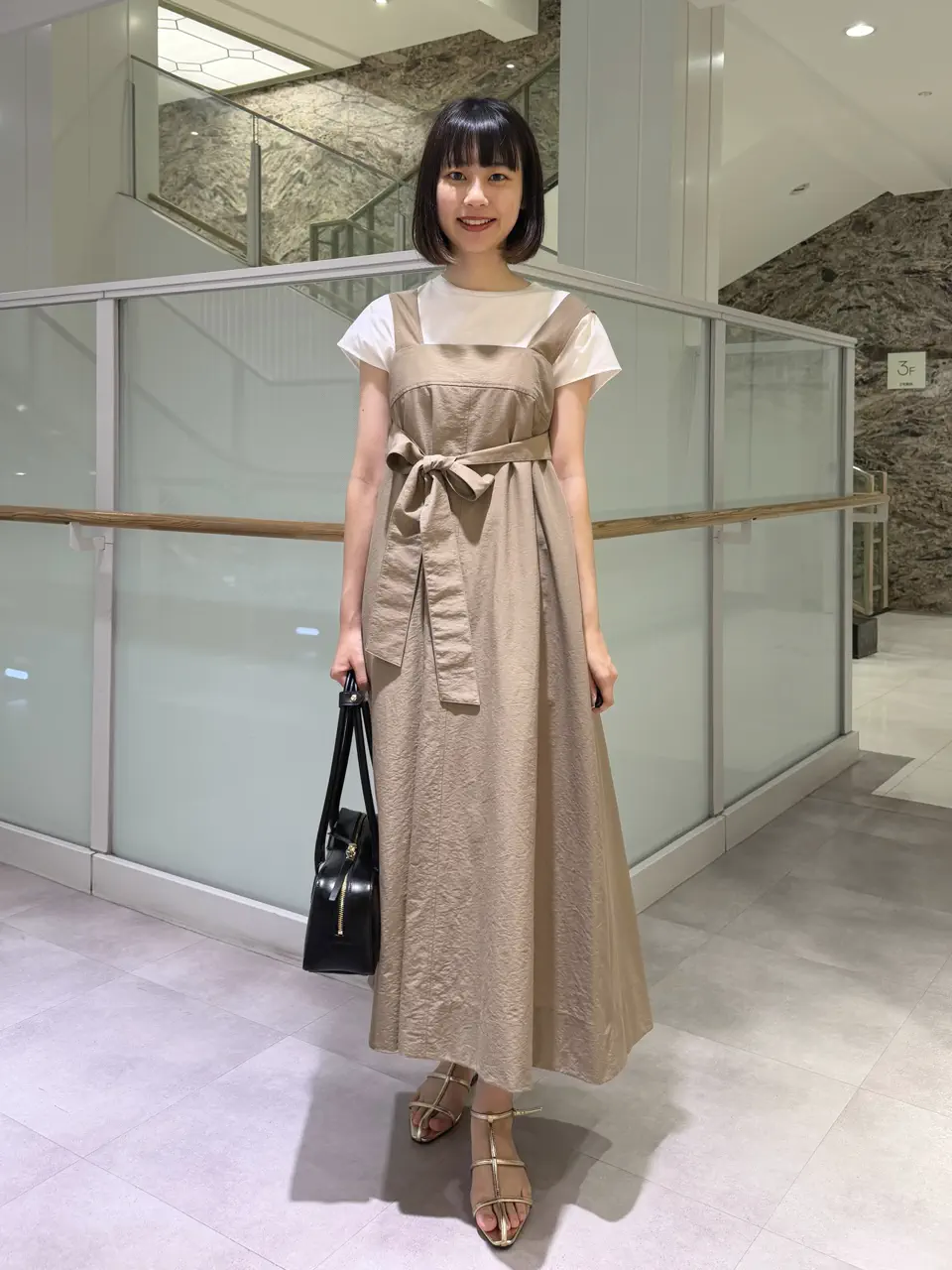  小沢 コーディネート画像