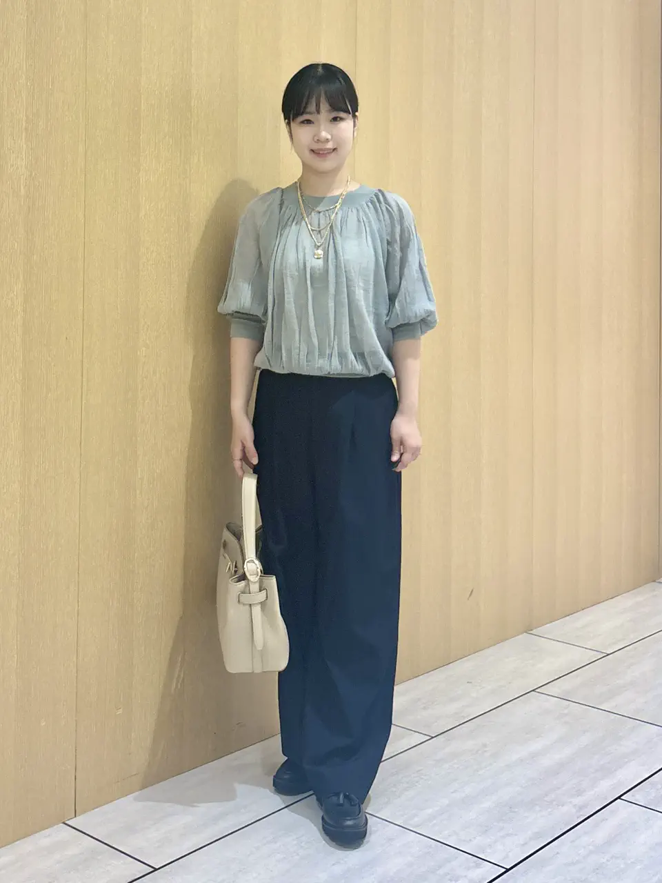 23区 S ナナミ コーディネート画像