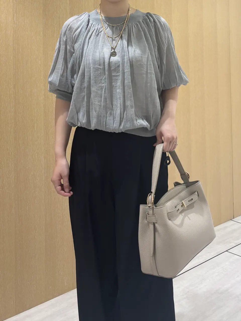 23区 S ナナミ コーディネート画像