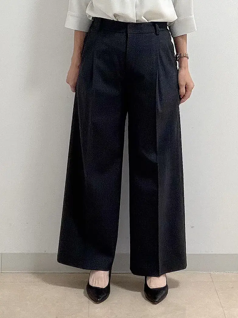 23区 S 宇井 コーディネート画像