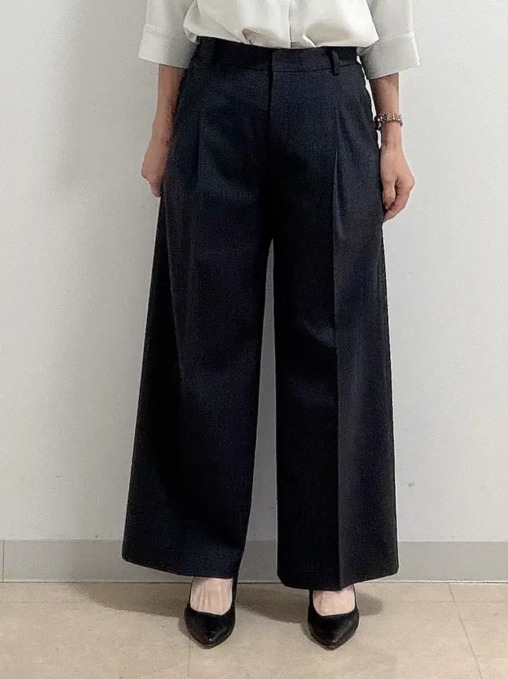 23区 S 宇井 コーディネート画像
