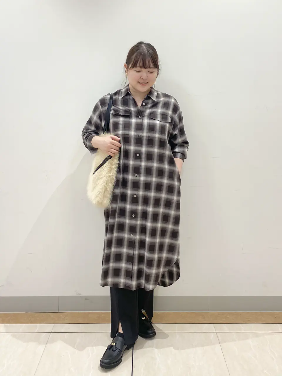 23区 藤原 コーディネート画像