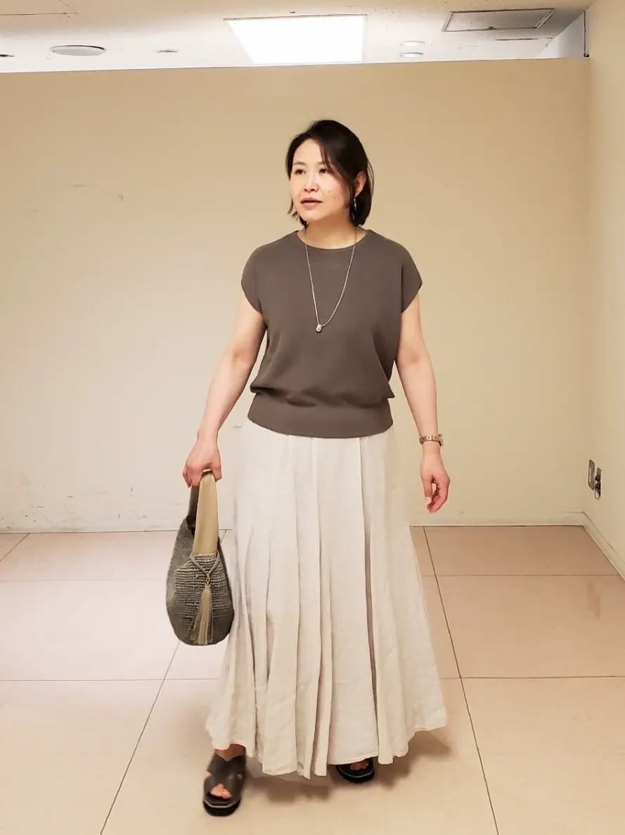  堤 コーディネート画像