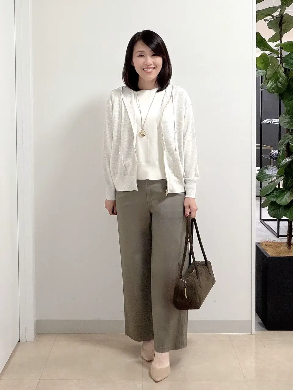  宇井 コーディネート画像