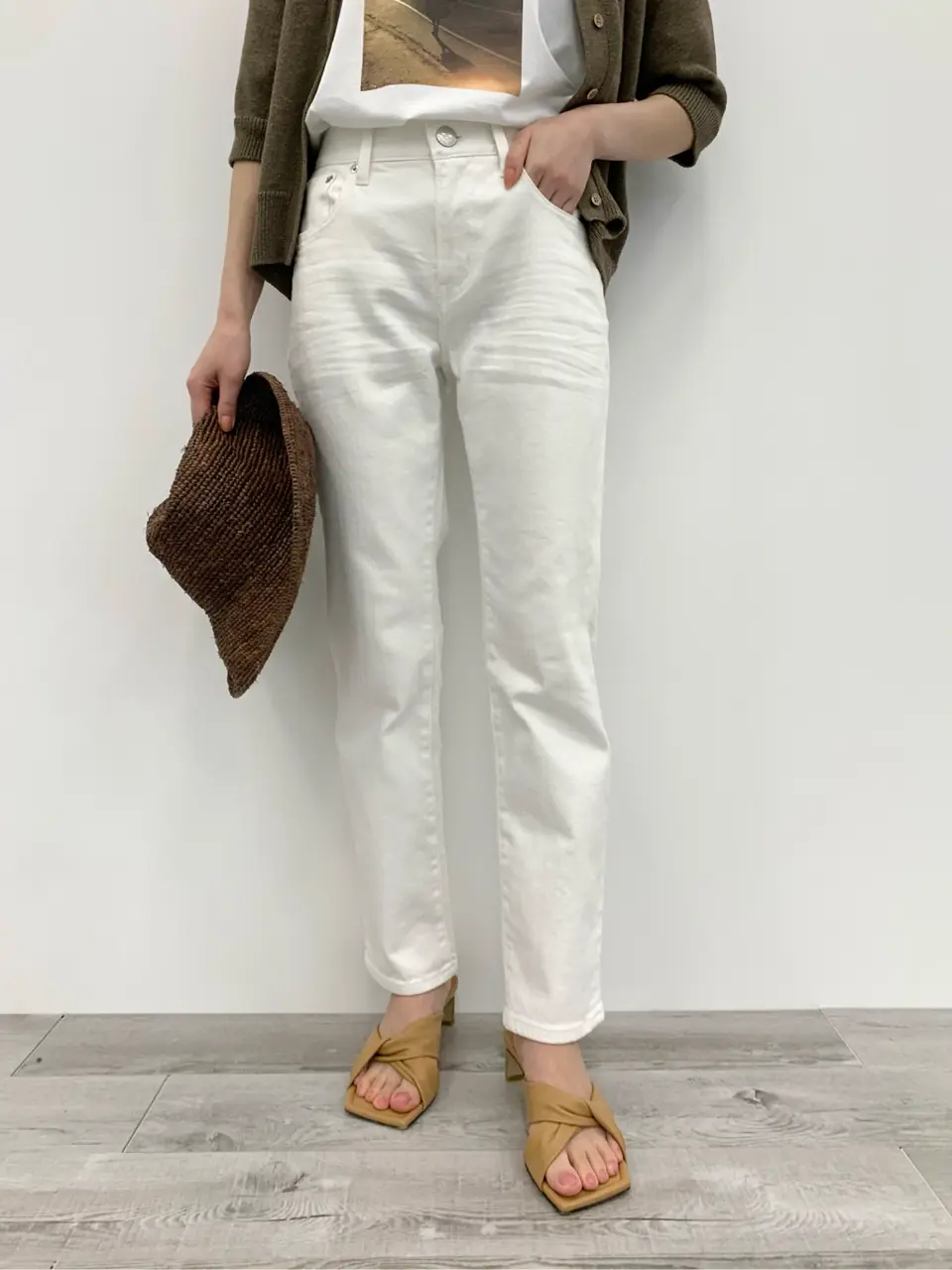 23区 板垣 コーディネート画像