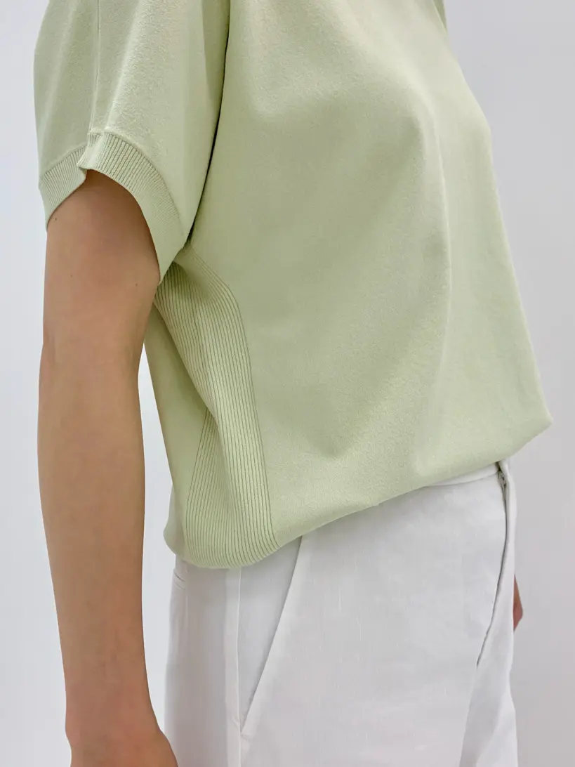 23区 秋葉 コーディネート画像