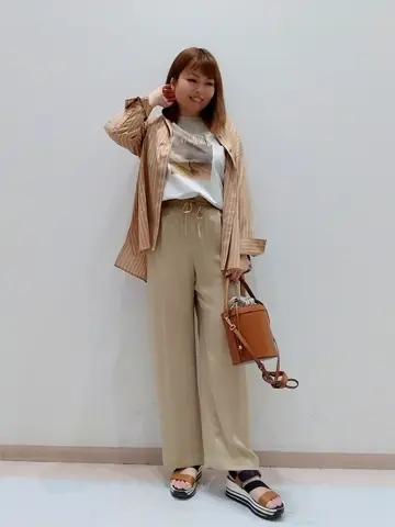 23区 スタッフ コーディネート画像