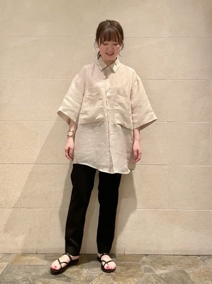  スタッフO コーディネート画像