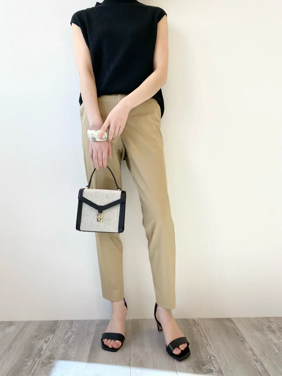 23区 板垣 コーディネート画像