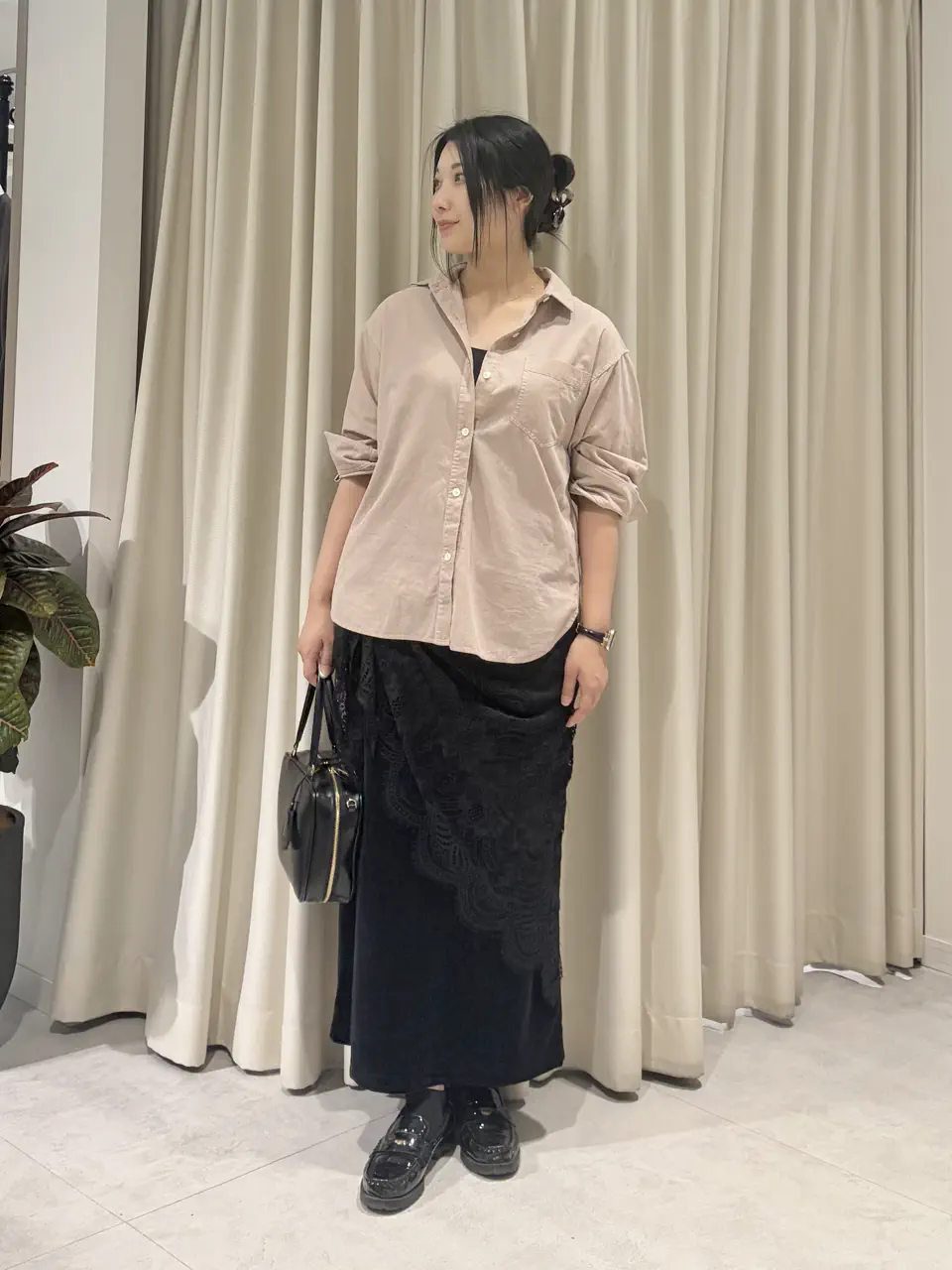  ナヅ コーディネート画像