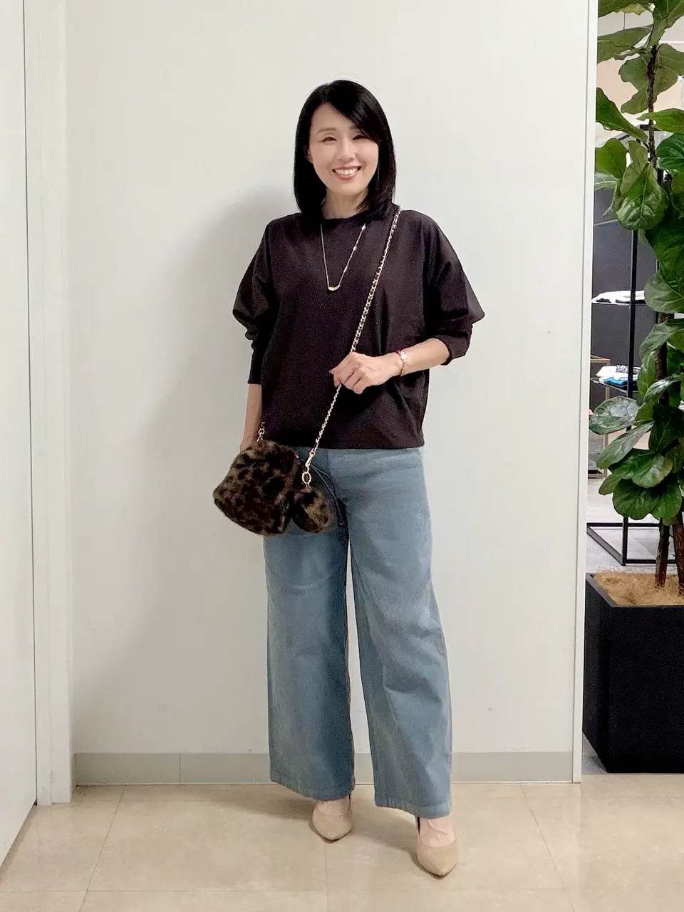  宇井 コーディネート画像