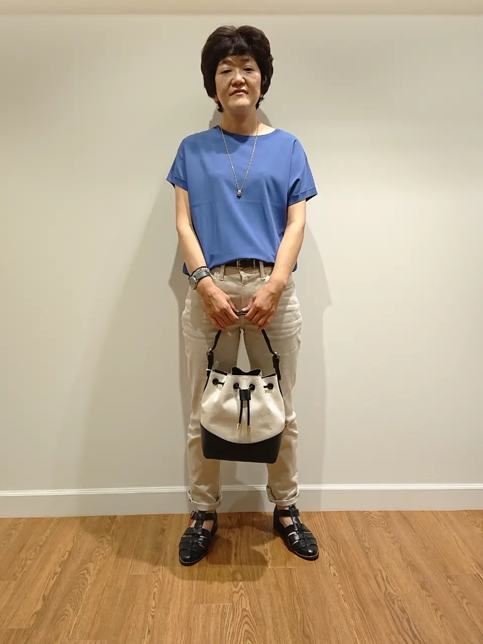  コミヤ コーディネート画像