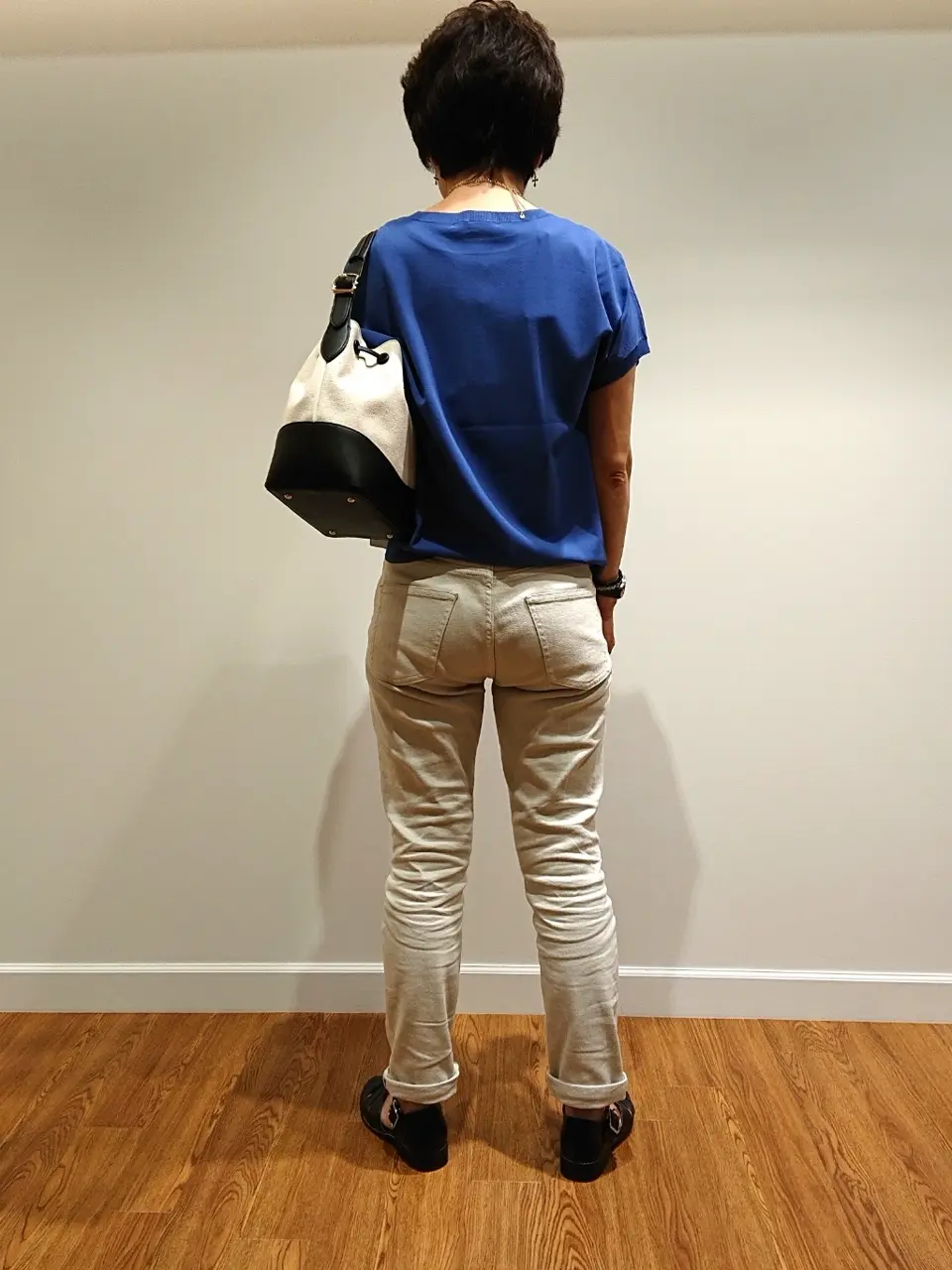 23区 コミヤ コーディネート画像