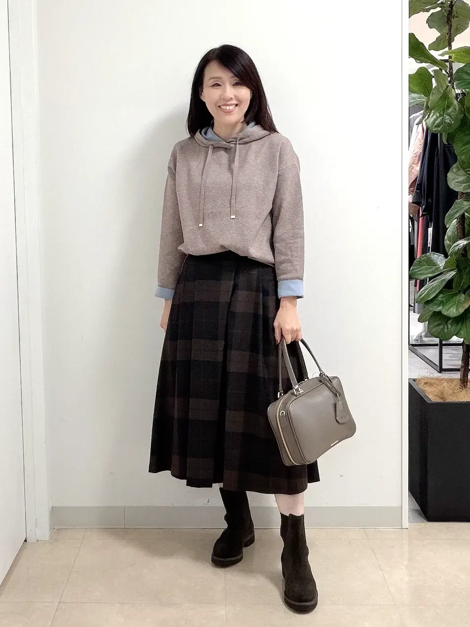  宇井 コーディネート画像