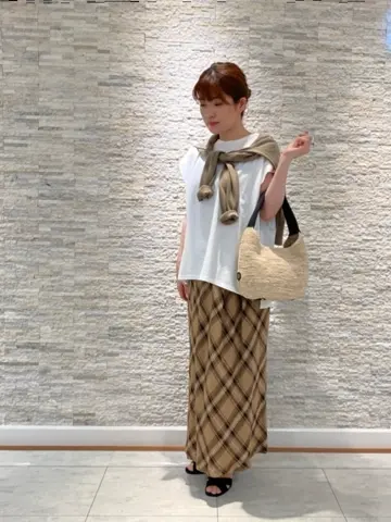 23区 MAKIKO コーディネート画像