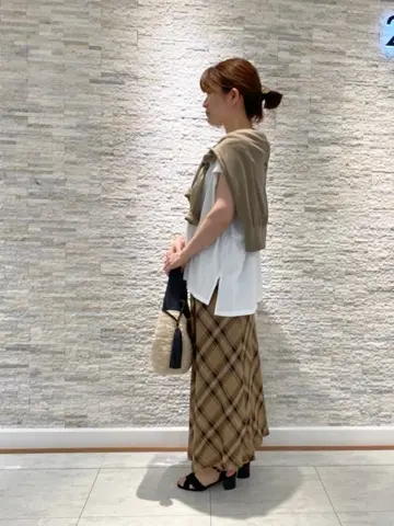 23区 MAKIKO コーディネート画像