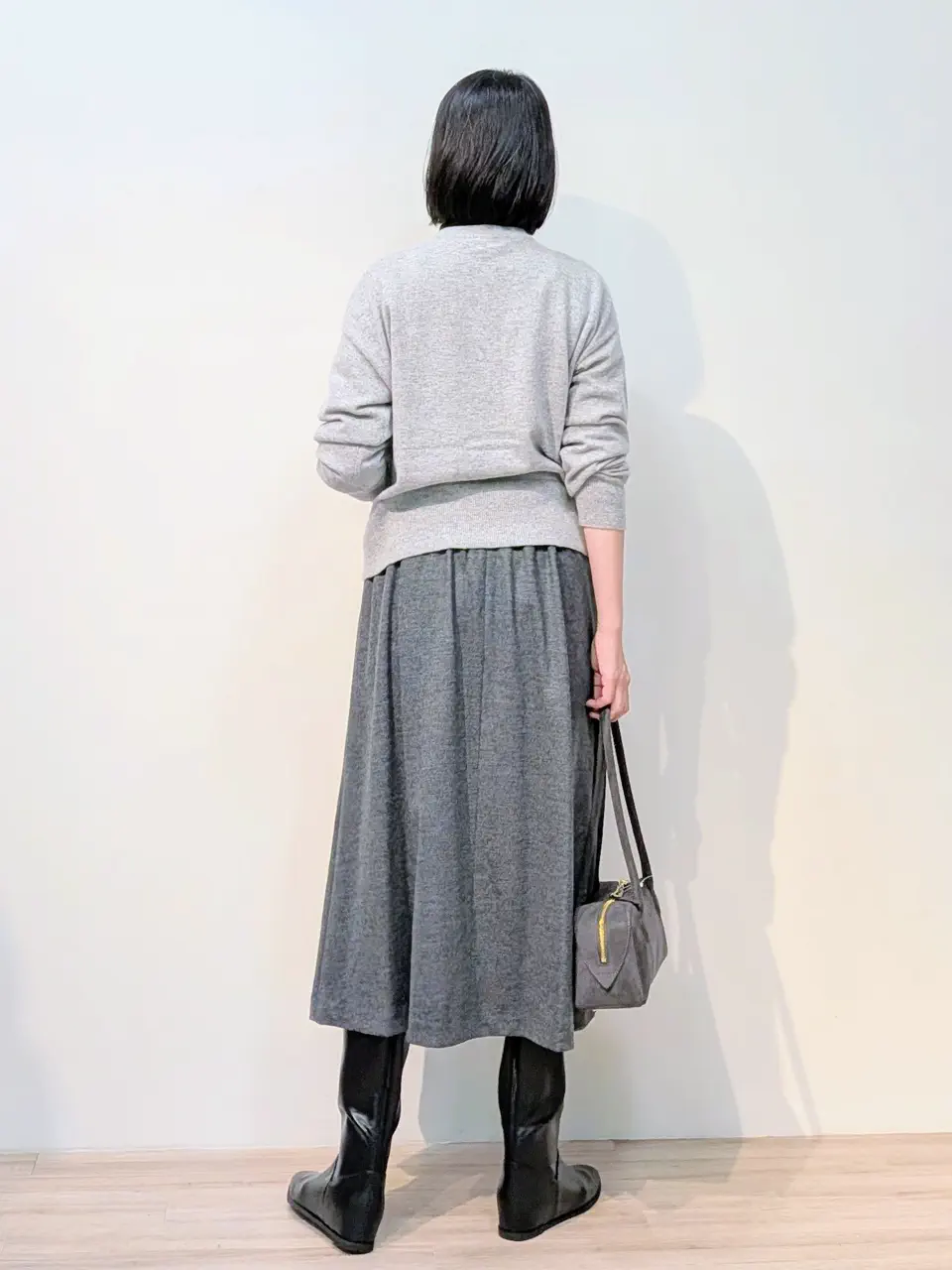 23区 虎走 コーディネート画像