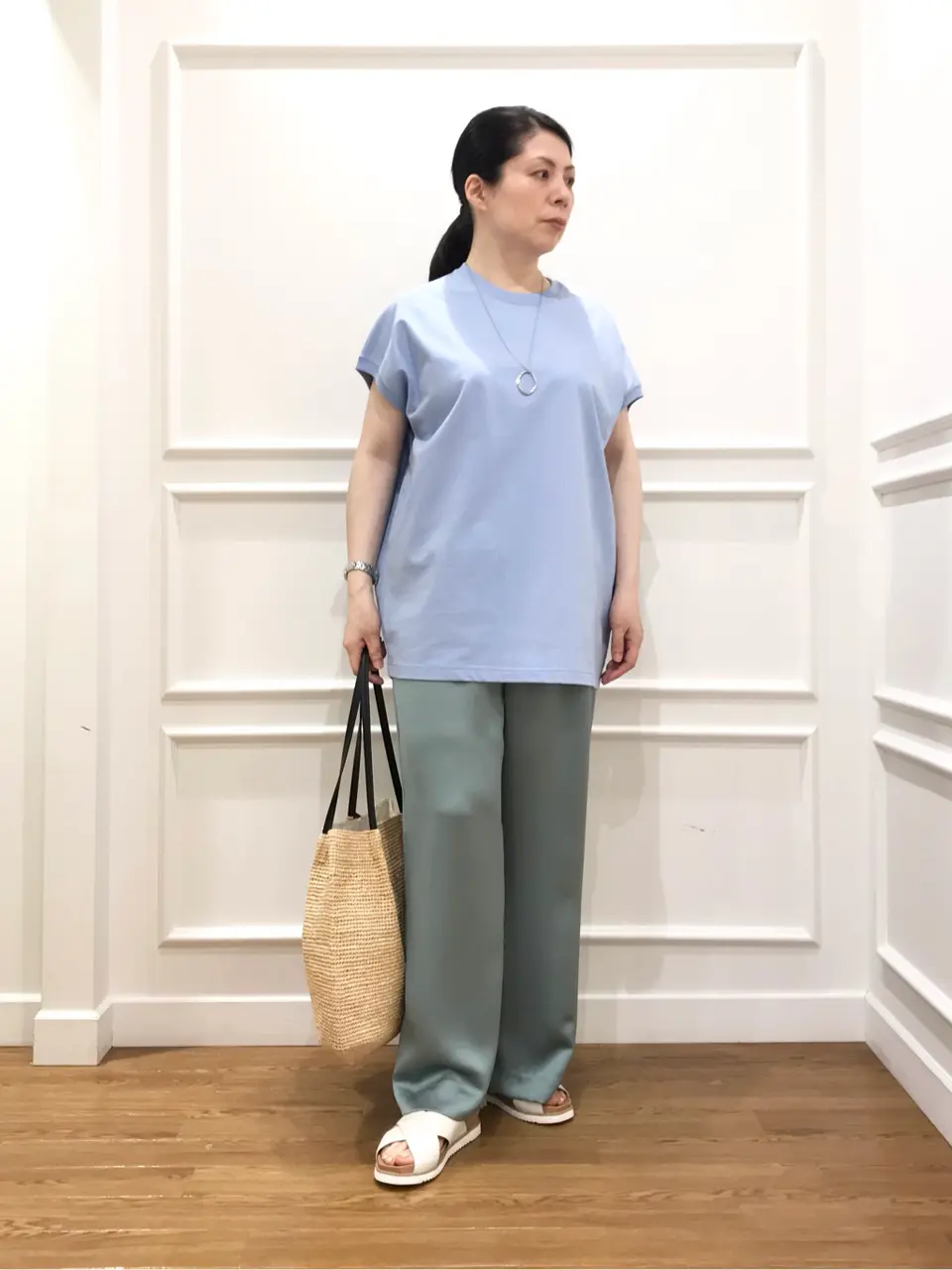  スタッフ コーディネート画像