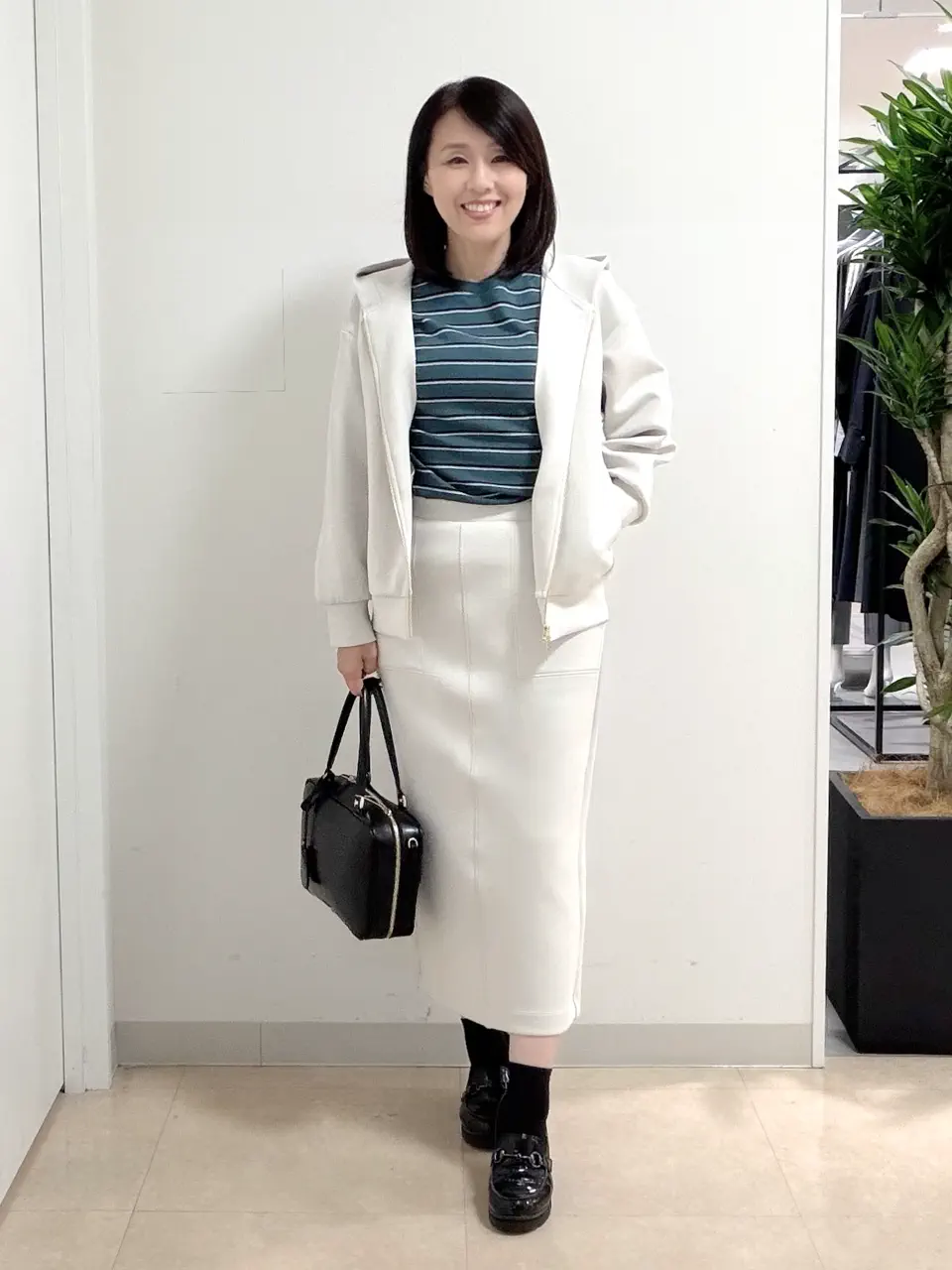  宇井 コーディネート画像