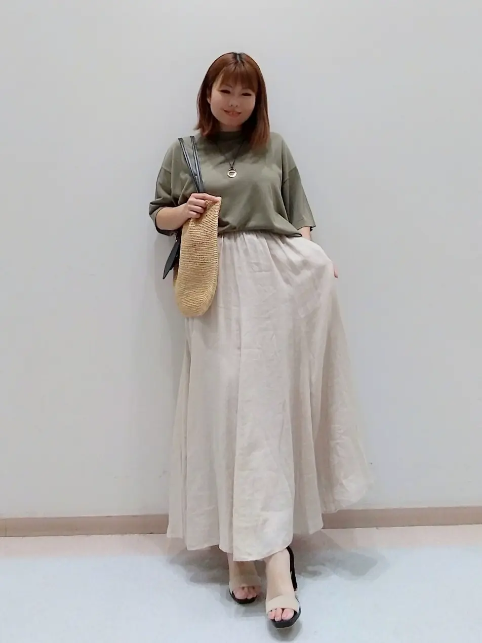  スタッフ コーディネート画像