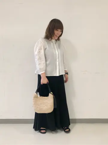 23区 yama コーディネート画像