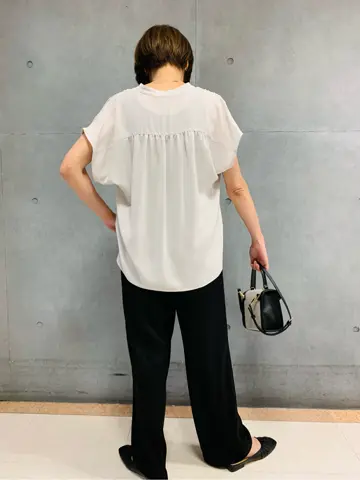 23区 スタッフ  コーディネート画像