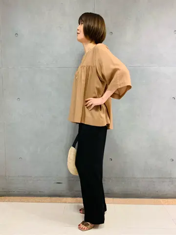 23区 スタッフ  コーディネート画像