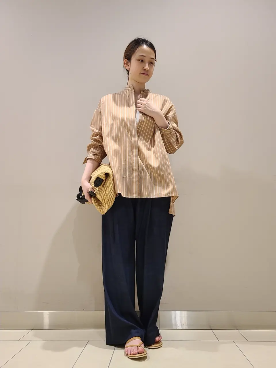  スタッフ. コーディネート画像