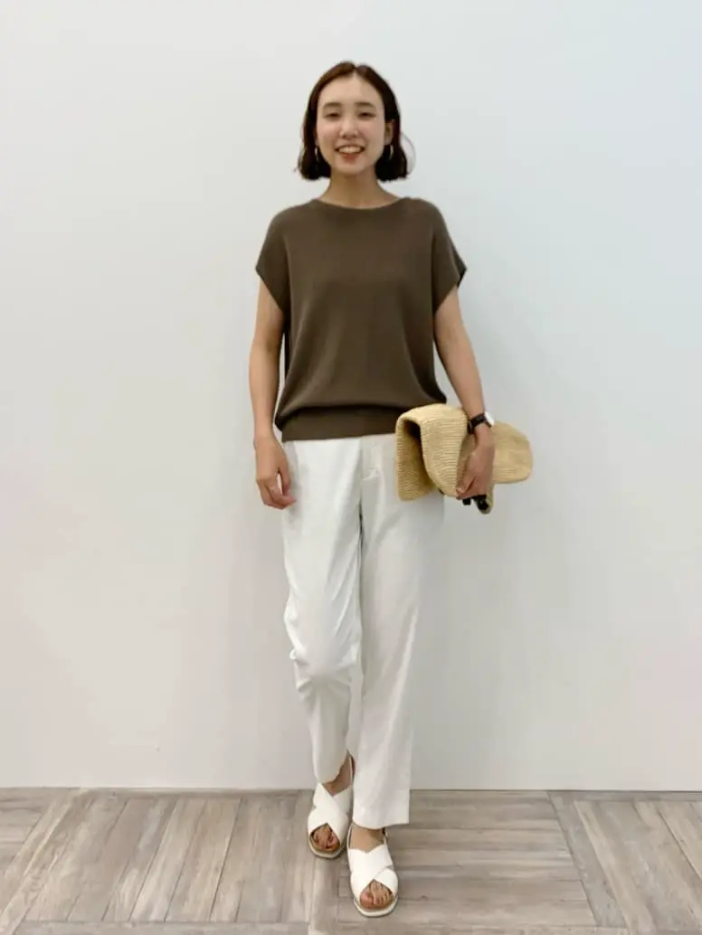 23区 秋葉 コーディネート画像