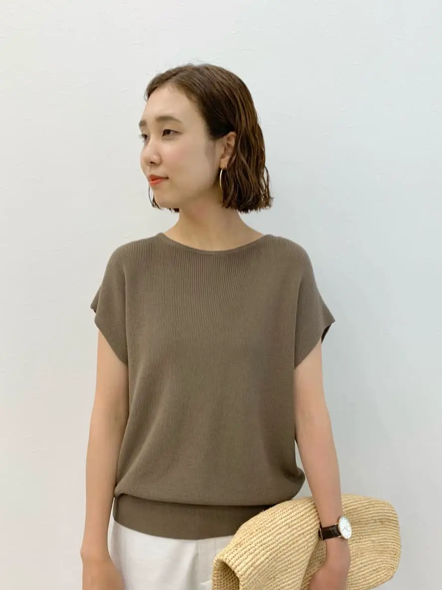 23区 秋葉 コーディネート画像