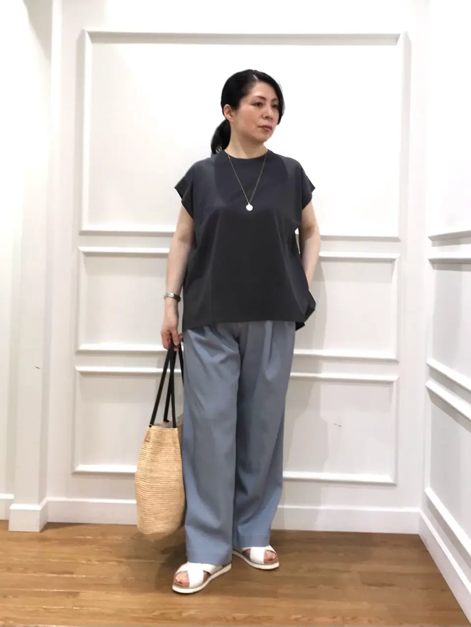  スタッフ コーディネート画像