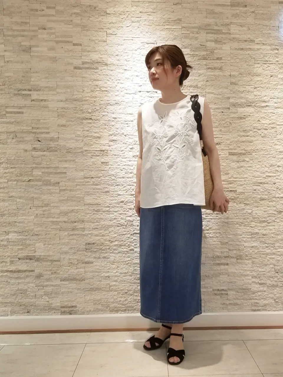 23区 MAKIKO コーディネート画像